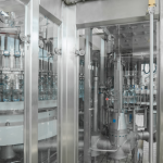 Como a engenharia de materiais, segundo Elias Assum Sabbag Junior, contribui para reduzir o peso das embalagens plásticas e otimizar processos industriais.